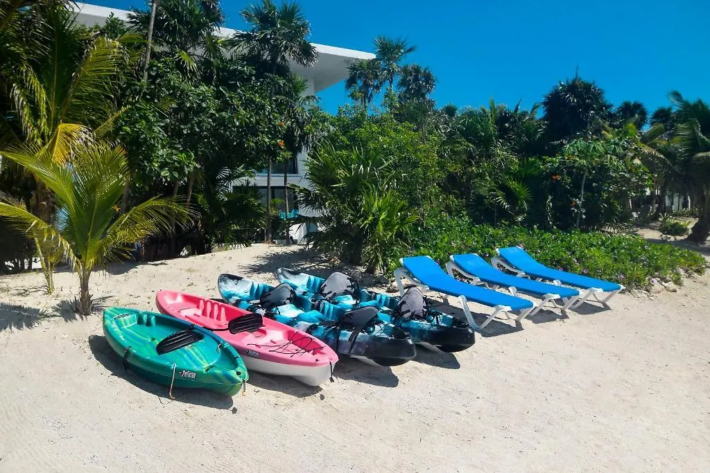 La Maison Manati, Beachfront, Infinity Pool, Cooking Service Included Otel Tulum Meksika
