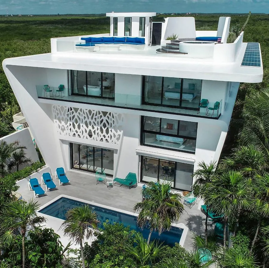 La Maison Manati, Beachfront, Infinity Pool, Cooking Service Included Otel Tulum 0*,  Meksika