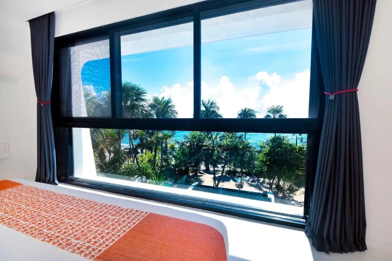 Villa La Maison Manati, Beachfront, Infinity Pool, Cooking Service Included Otel Tulum