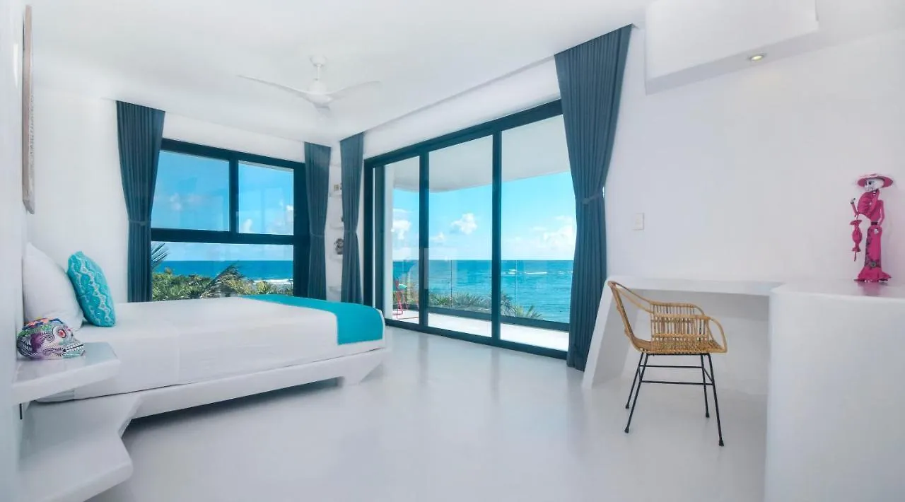 La Maison Manati, Beachfront, Infinity Pool, Cooking Service Included Otel Tulum 0*,