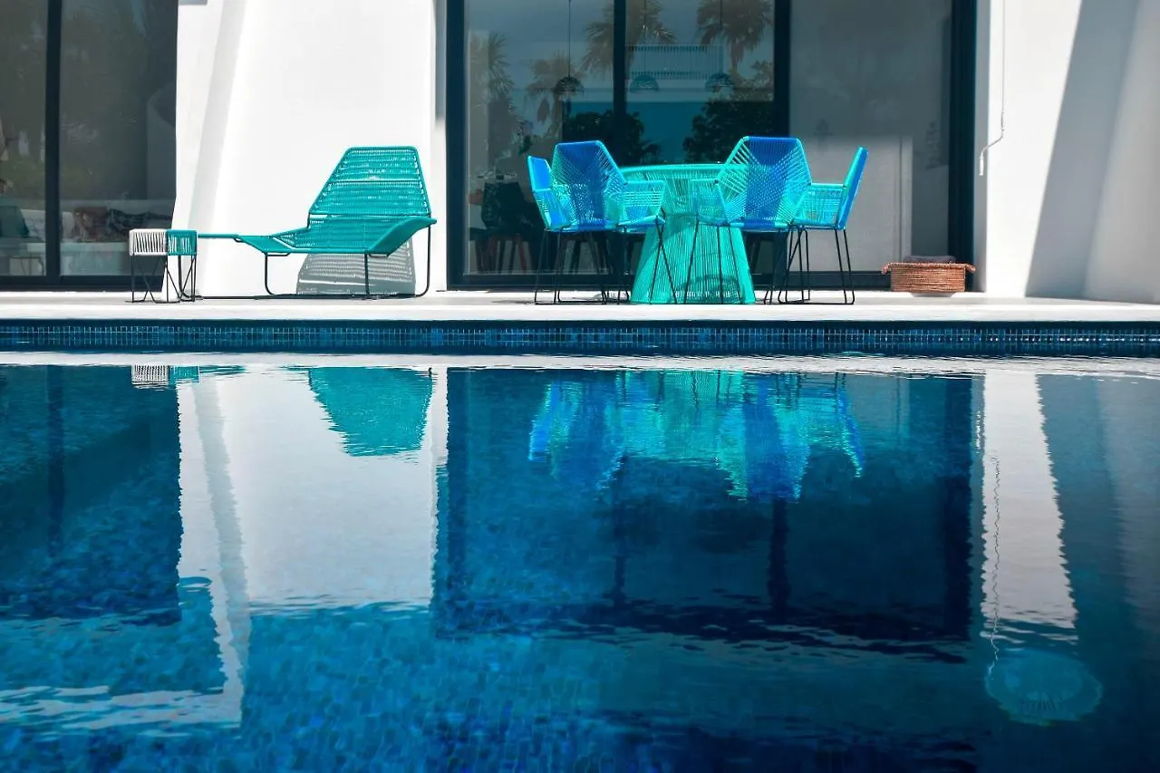 La Maison Manati, Beachfront, Infinity Pool, Cooking Service Included Otel Tulum